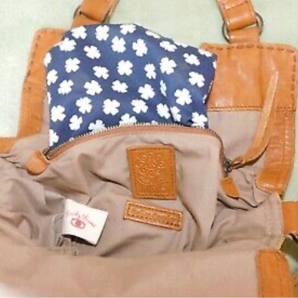 LUCKY BRAND Camel Italian Leather Abbey Road Crossbody Bag Shoulder Purse - Picture 4 of 16